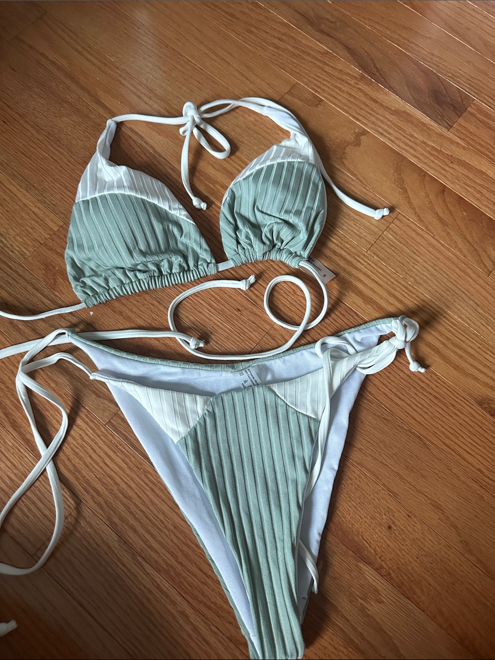 SHEIN Sage Green and White Ribbed Triangle Bikini
